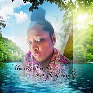 Meet your Posher, Tee